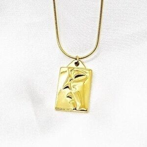 Side Portrait Cameo Necklace